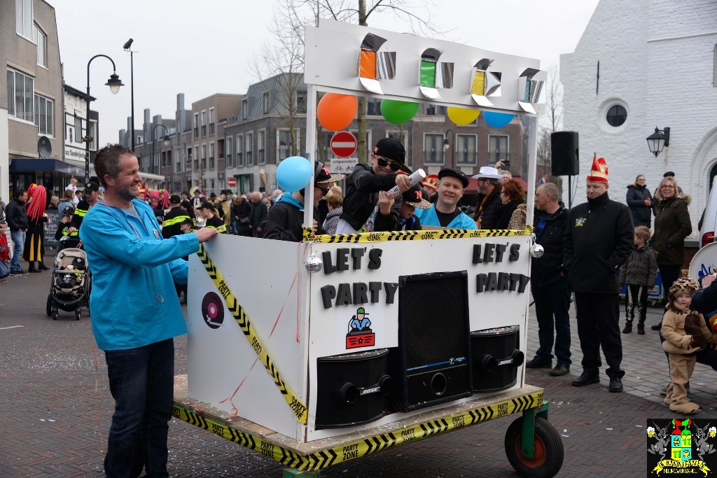 ../Images/Kinderoptocht 2019 080.jpg